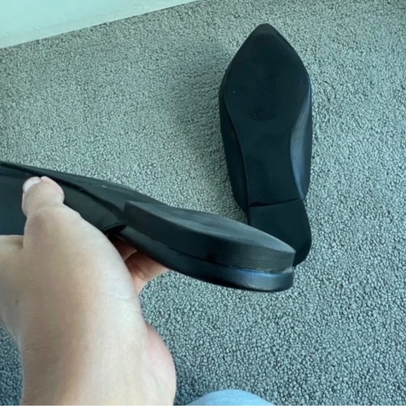 STEVE MADDEN  Pointed-toe Chain Mule - Picture 8 of 8